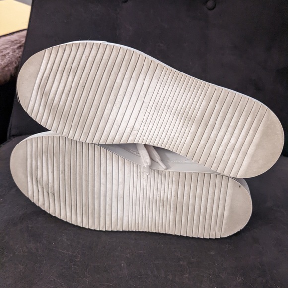 White Axel Arigato Bird Sneakers - Picture 5 of 8